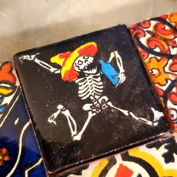 Lot (4) Mexican 2" Talavera tiles Skeleton booze bottle Day Dead Handpainted - Picture 2 of 5